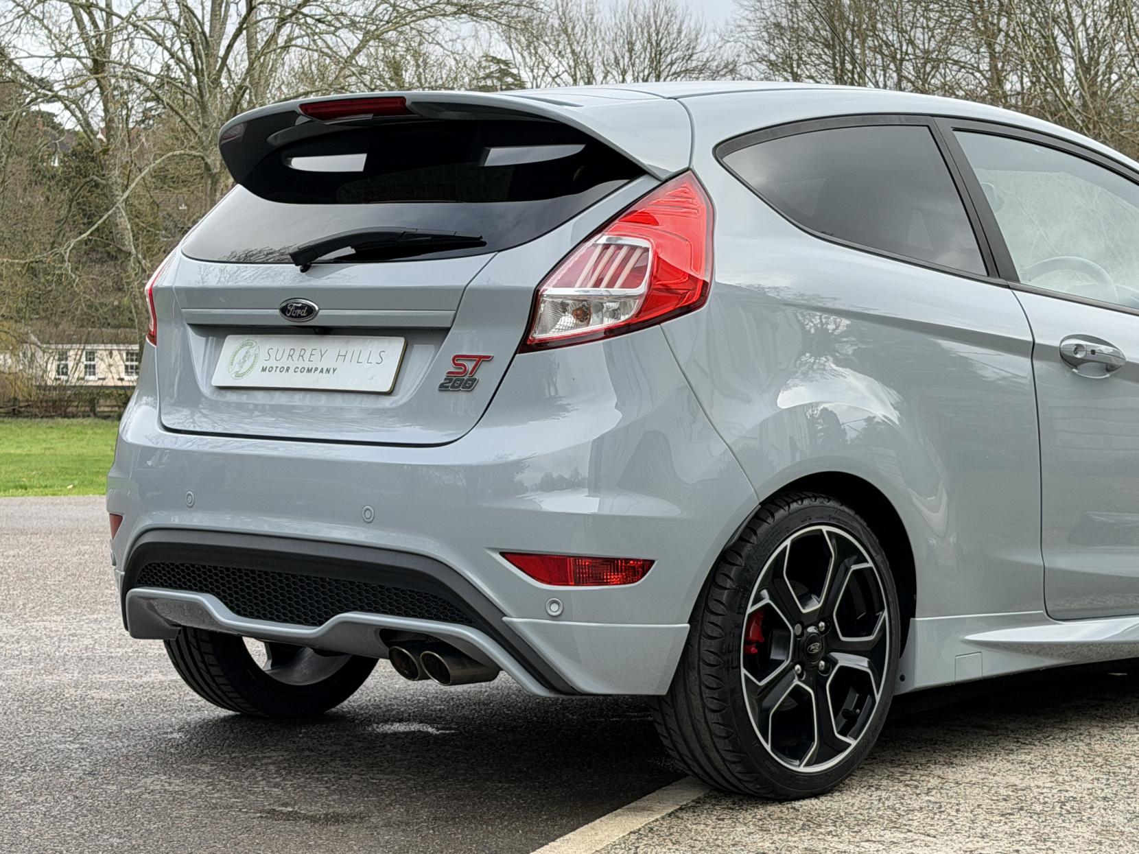 Ford Fiesta 1.6T EcoBoost ST-200 Hatchback 3dr Petrol Manual Euro 6 (200 ps)