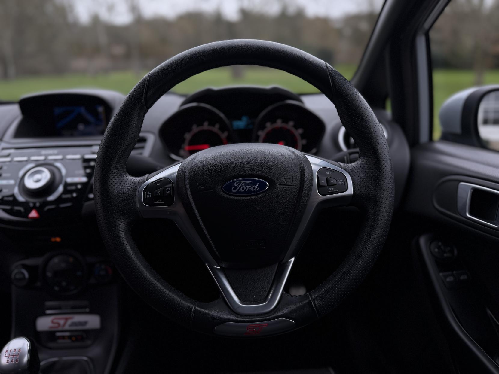 Ford Fiesta 1.6T EcoBoost ST-200 Hatchback 3dr Petrol Manual Euro 6 (200 ps)