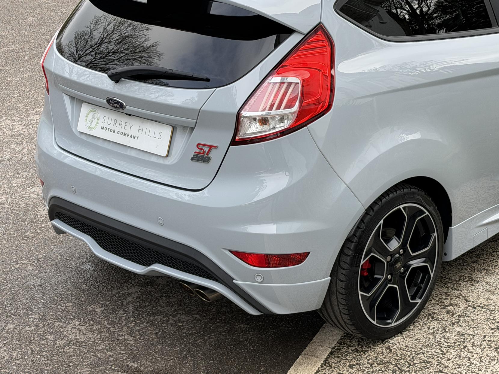 Ford Fiesta 1.6T EcoBoost ST-200 Hatchback 3dr Petrol Manual Euro 6 (200 ps)