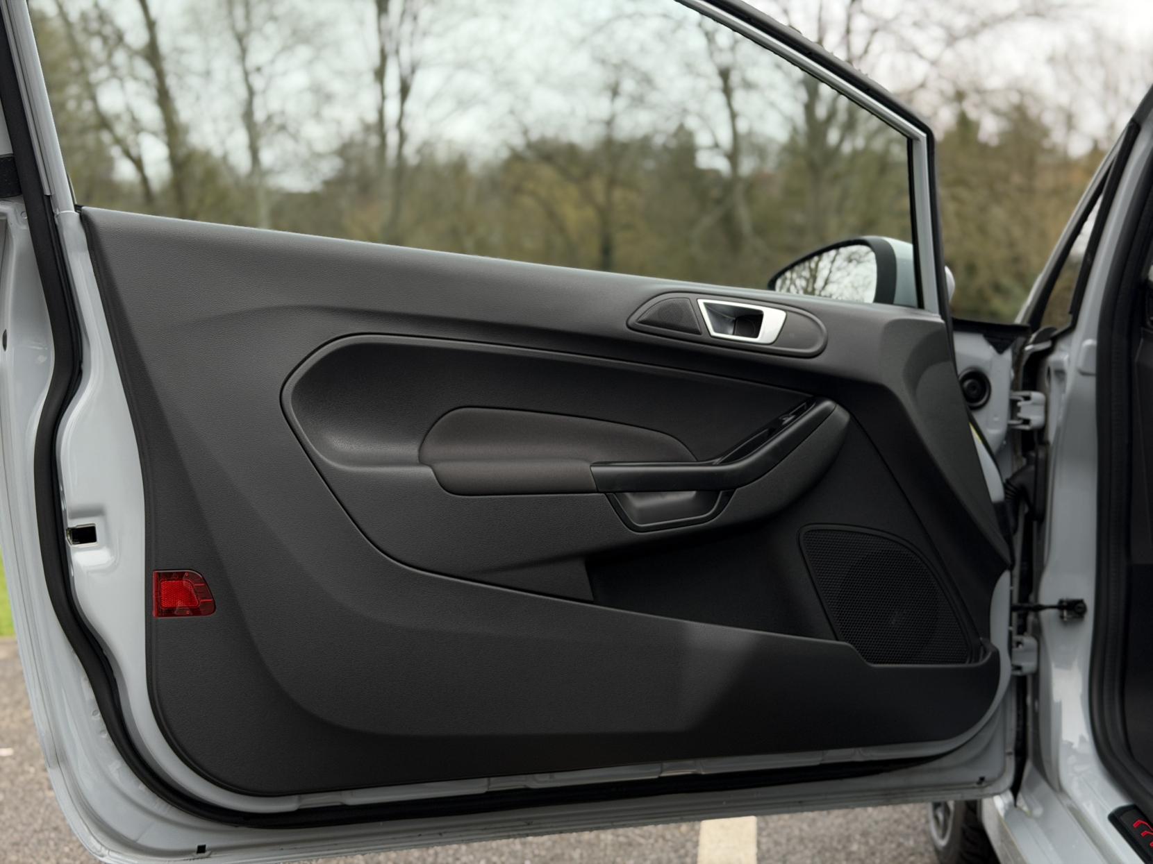 Ford Fiesta 1.6T EcoBoost ST-200 Hatchback 3dr Petrol Manual Euro 6 (200 ps)