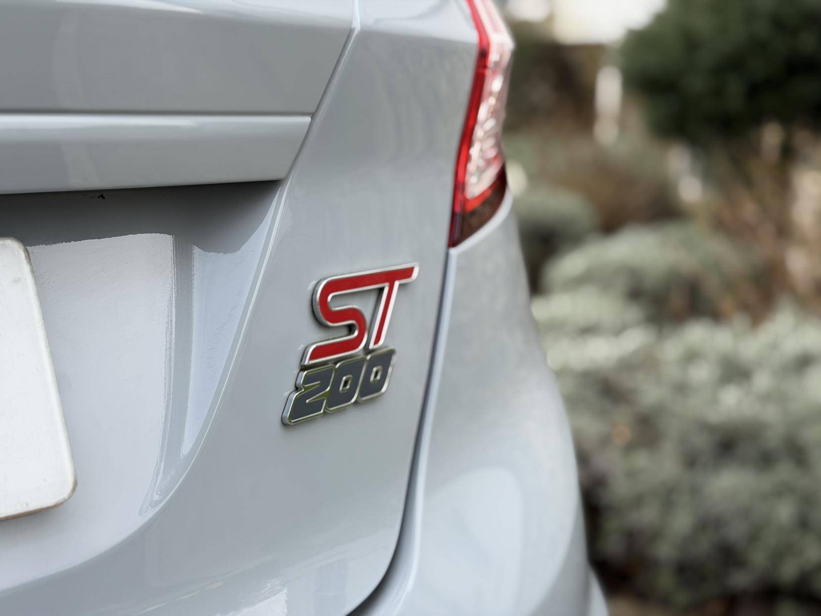 Ford Fiesta 1.6T EcoBoost ST-200 Hatchback 3dr Petrol Manual Euro 6 (200 ps)