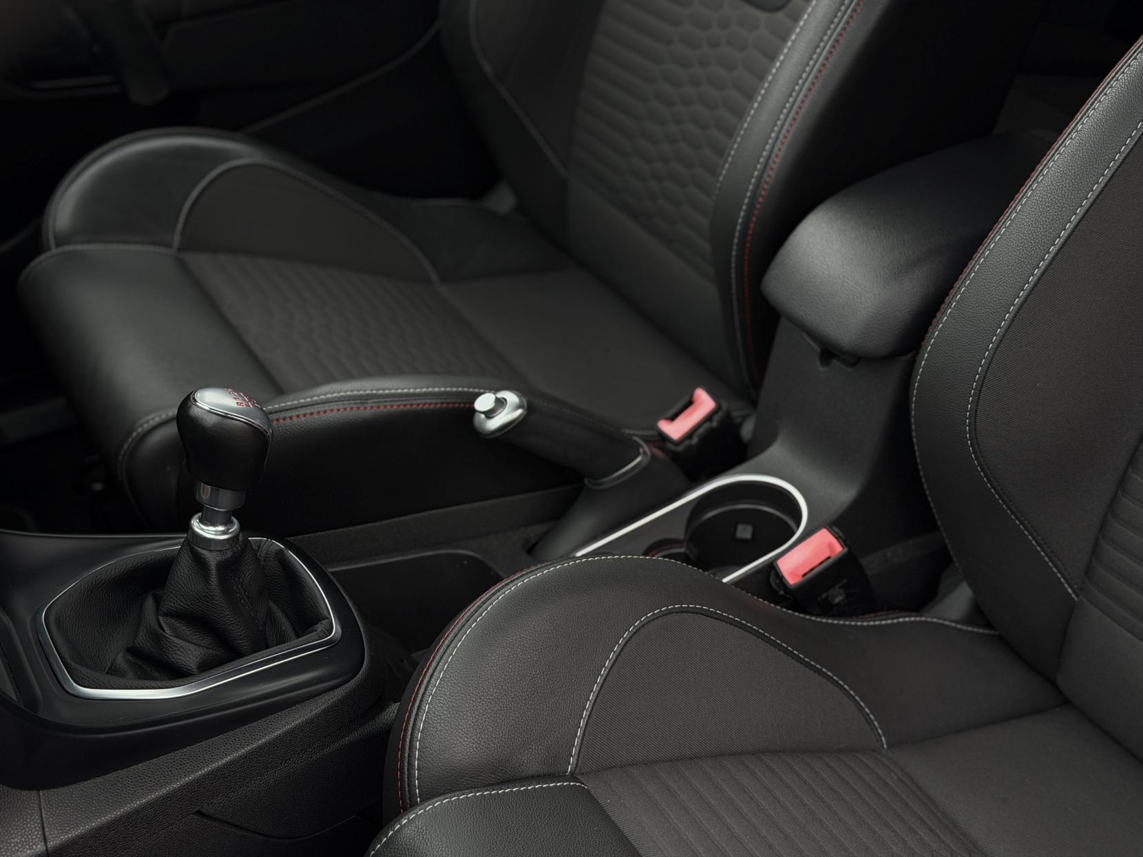 Ford Fiesta 1.6T EcoBoost ST-200 Hatchback 3dr Petrol Manual Euro 6 (200 ps)