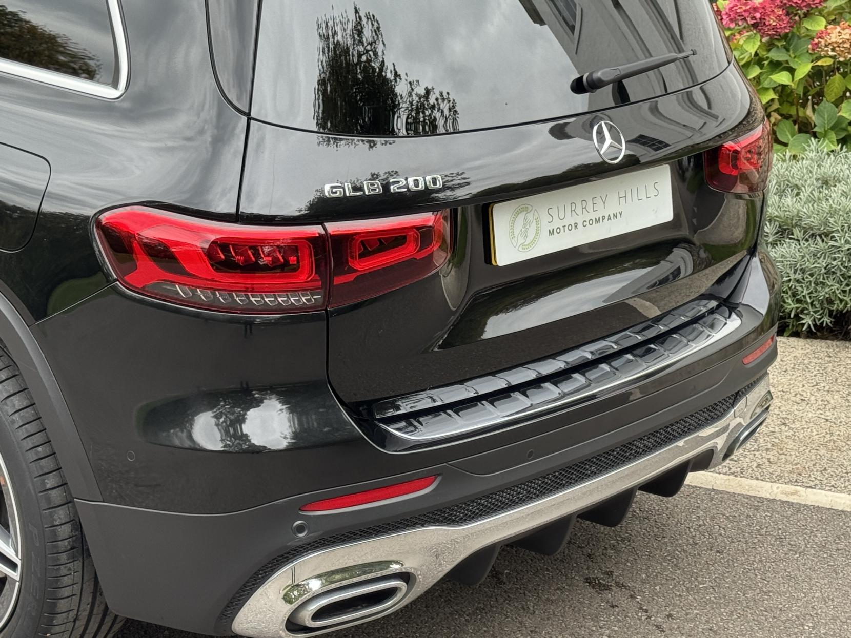 Mercedes-Benz GLB 1.3 GLB200 AMG Line (Premium Plus 2) SUV 5dr Petrol 7G-DCT Euro 6 (s/s) (163 ps)