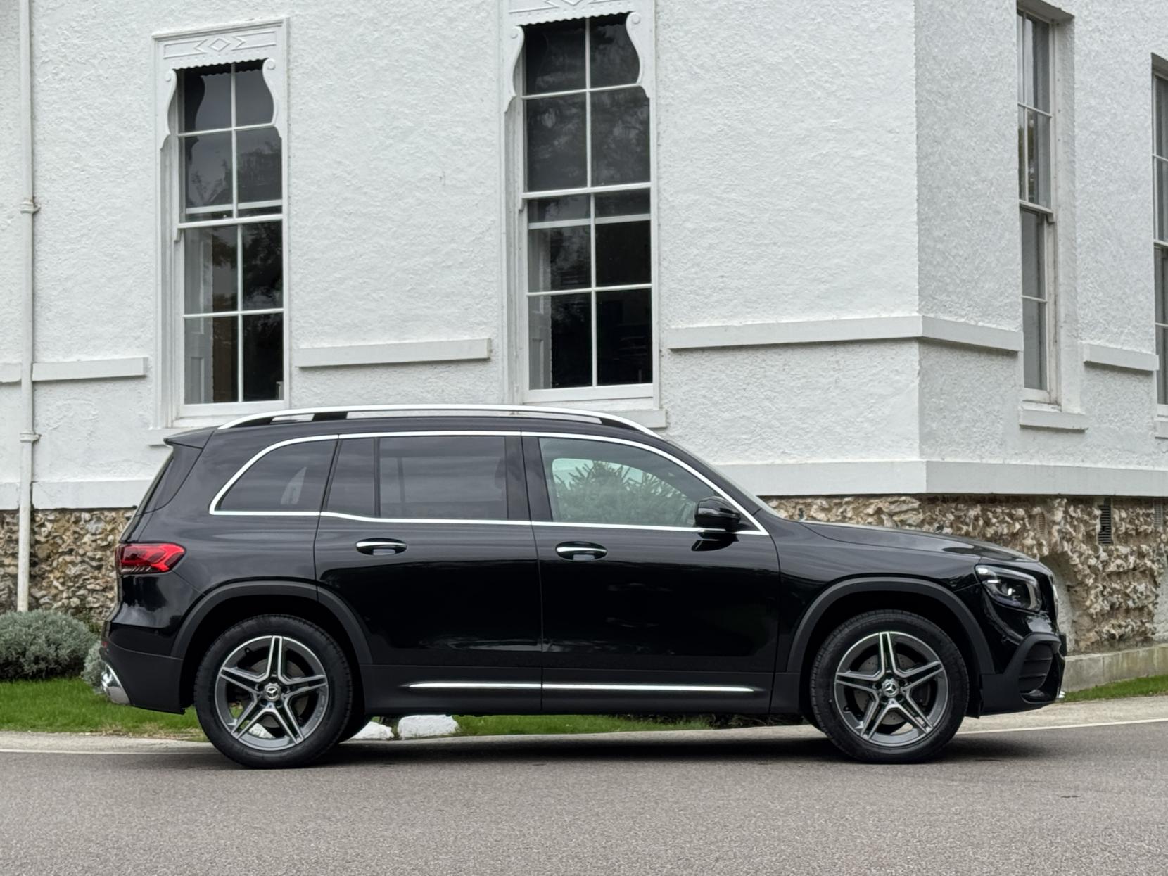 Mercedes-Benz GLB 1.3 GLB200 AMG Line (Premium Plus 2) SUV 5dr Petrol 7G-DCT Euro 6 (s/s) (163 ps)