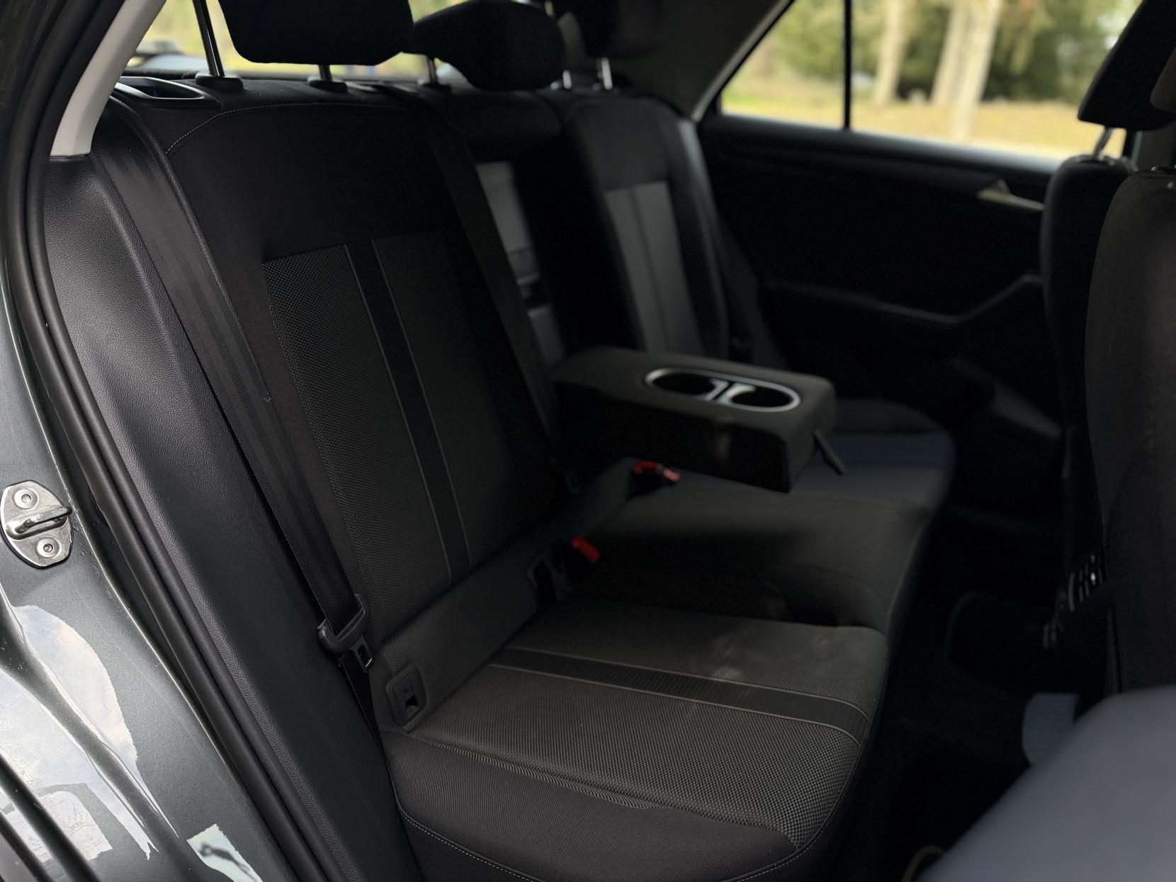 Volkswagen T-Roc 1.0 TSI Life SUV 5dr Petrol Manual Euro 6 (s/s) (110 ps)