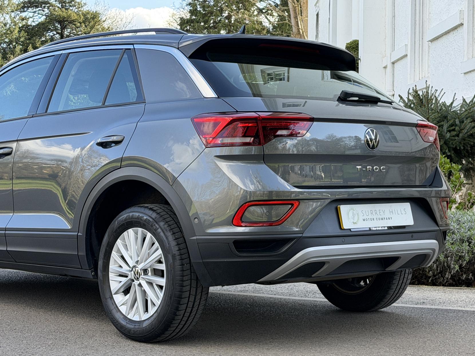 Volkswagen T-Roc 1.0 TSI Life SUV 5dr Petrol Manual Euro 6 (s/s) (110 ps)