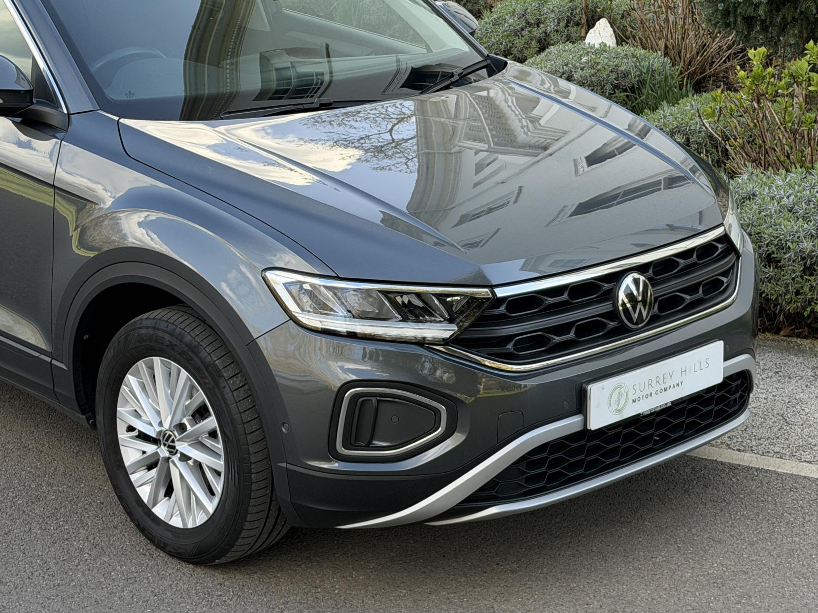 Volkswagen T-Roc 1.0 TSI Life SUV 5dr Petrol Manual Euro 6 (s/s) (110 ps)