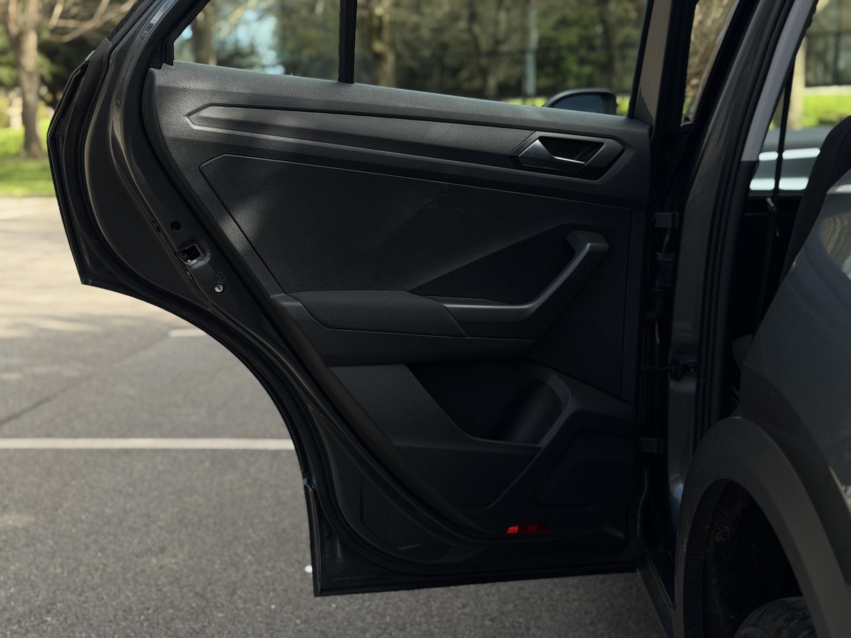 Volkswagen T-Roc 1.0 TSI Life SUV 5dr Petrol Manual Euro 6 (s/s) (110 ps)