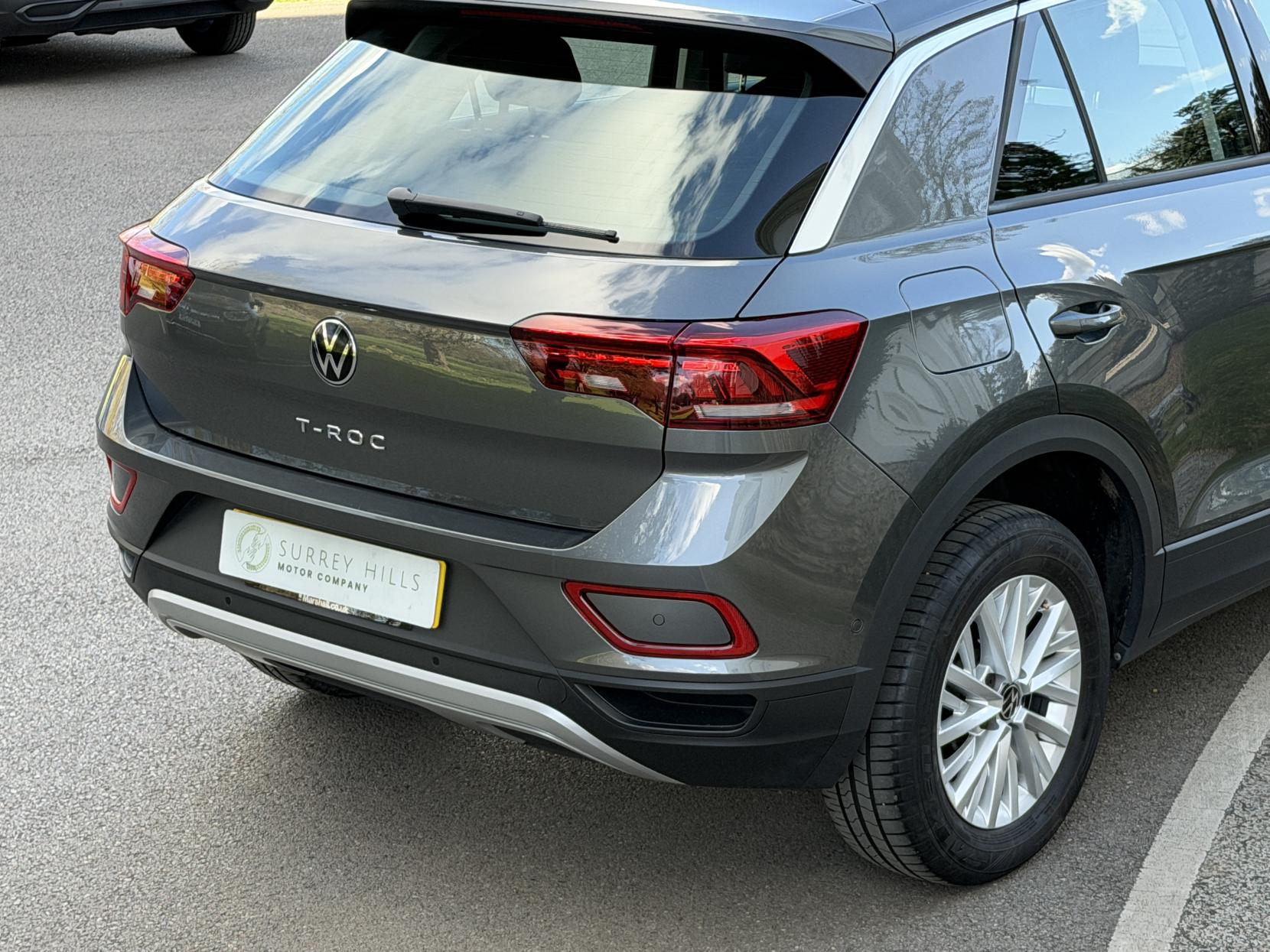 Volkswagen T-Roc 1.0 TSI Life SUV 5dr Petrol Manual Euro 6 (s/s) (110 ps)