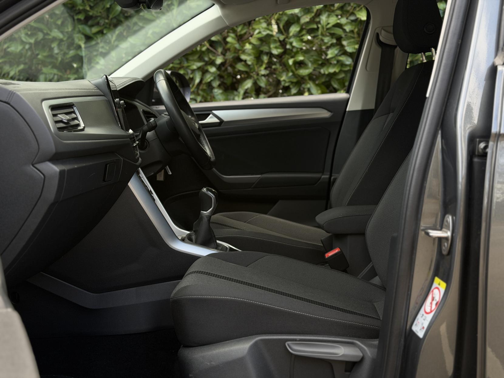 Volkswagen T-Roc 1.0 TSI Life SUV 5dr Petrol Manual Euro 6 (s/s) (110 ps)