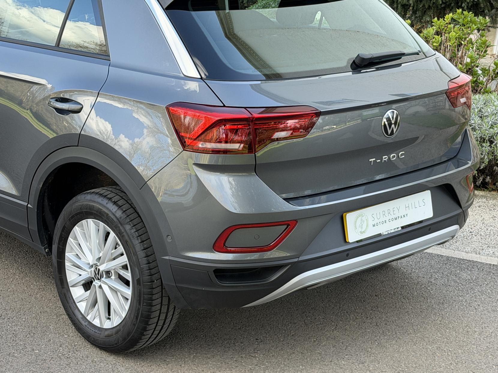 Volkswagen T-Roc 1.0 TSI Life SUV 5dr Petrol Manual Euro 6 (s/s) (110 ps)