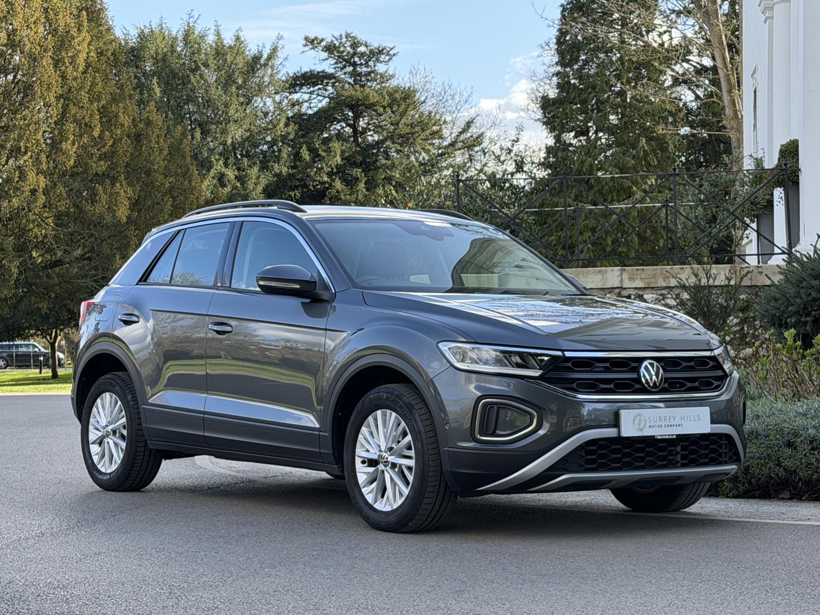 Volkswagen T-Roc 1.0 TSI Life SUV 5dr Petrol Manual Euro 6 (s/s) (110 ps)
