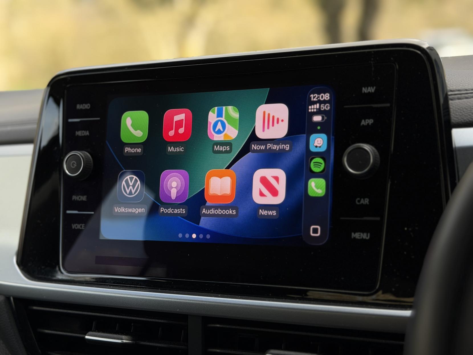 Volkswagen T-Roc 1.0 TSI Life SUV 5dr Petrol Manual Euro 6 (s/s) (110 ps)