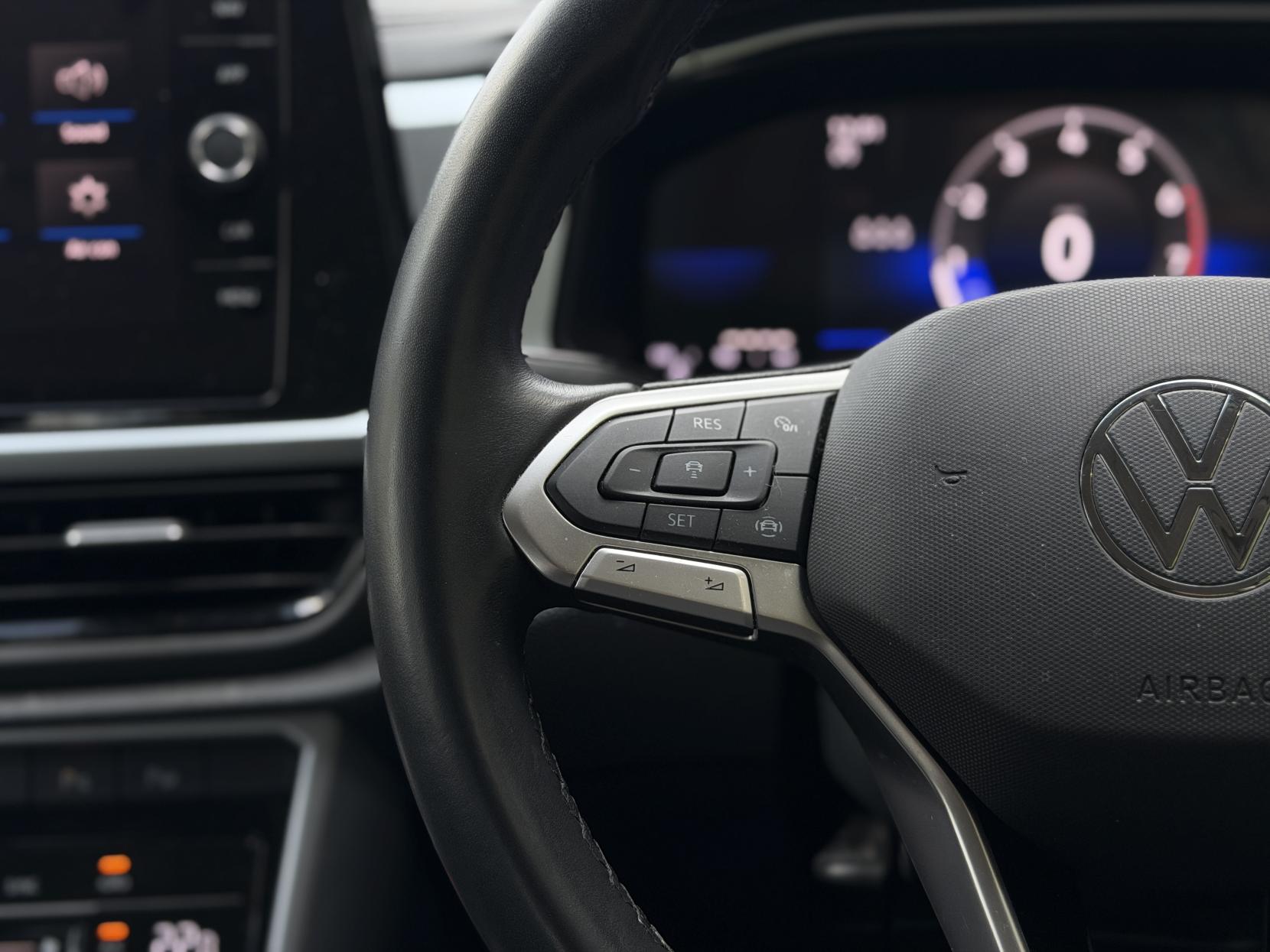 Volkswagen T-Roc 1.0 TSI Life SUV 5dr Petrol Manual Euro 6 (s/s) (110 ps)