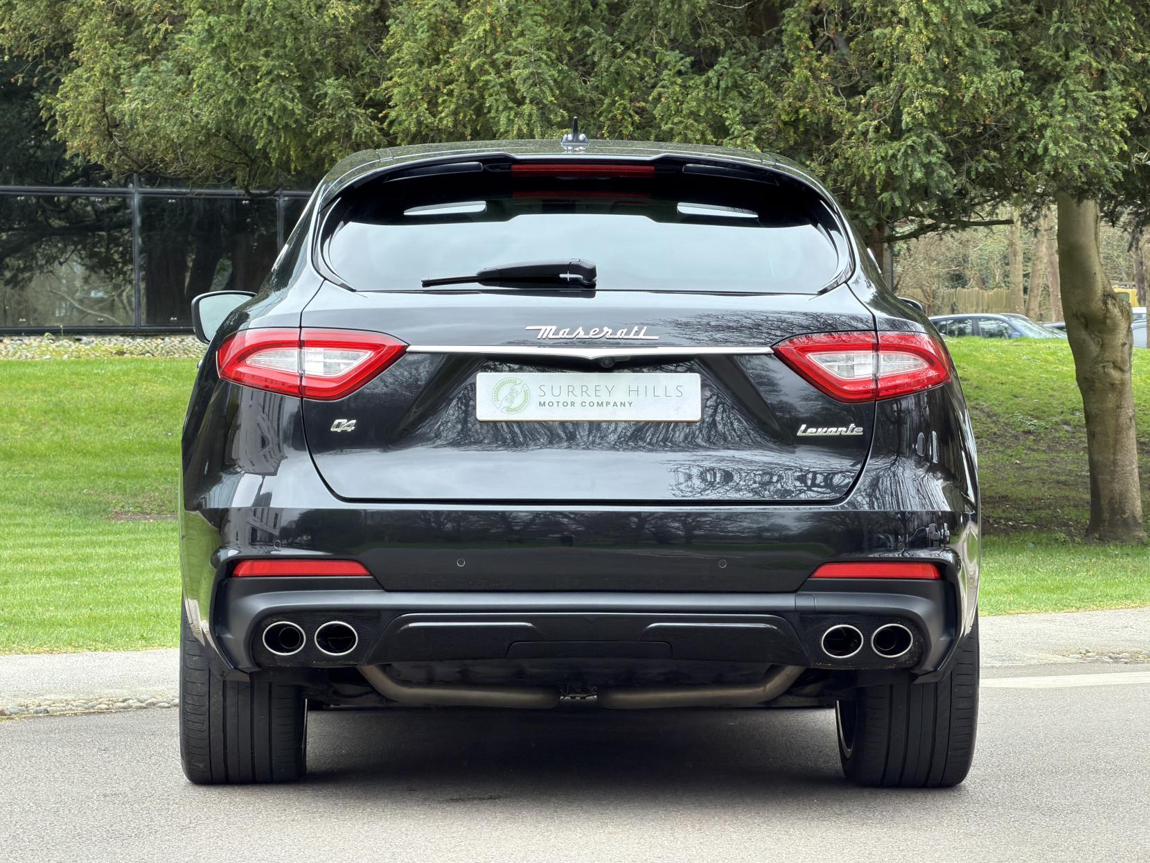 Maserati Levante 3.0 V6 GranSport Nerissimo SUV 5dr Petrol ZF 4WD Euro 6 (s/s) (350 ps)