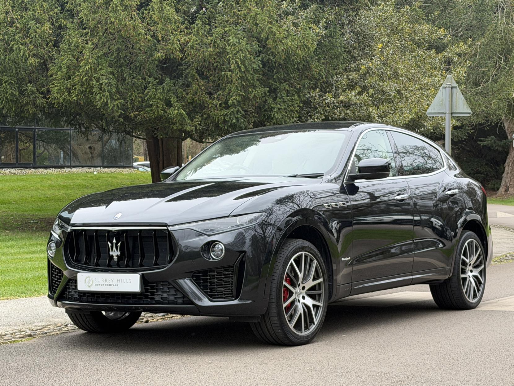 Maserati Levante 3.0 V6 GranSport Nerissimo SUV 5dr Petrol ZF 4WD Euro 6 (s/s) (350 ps)