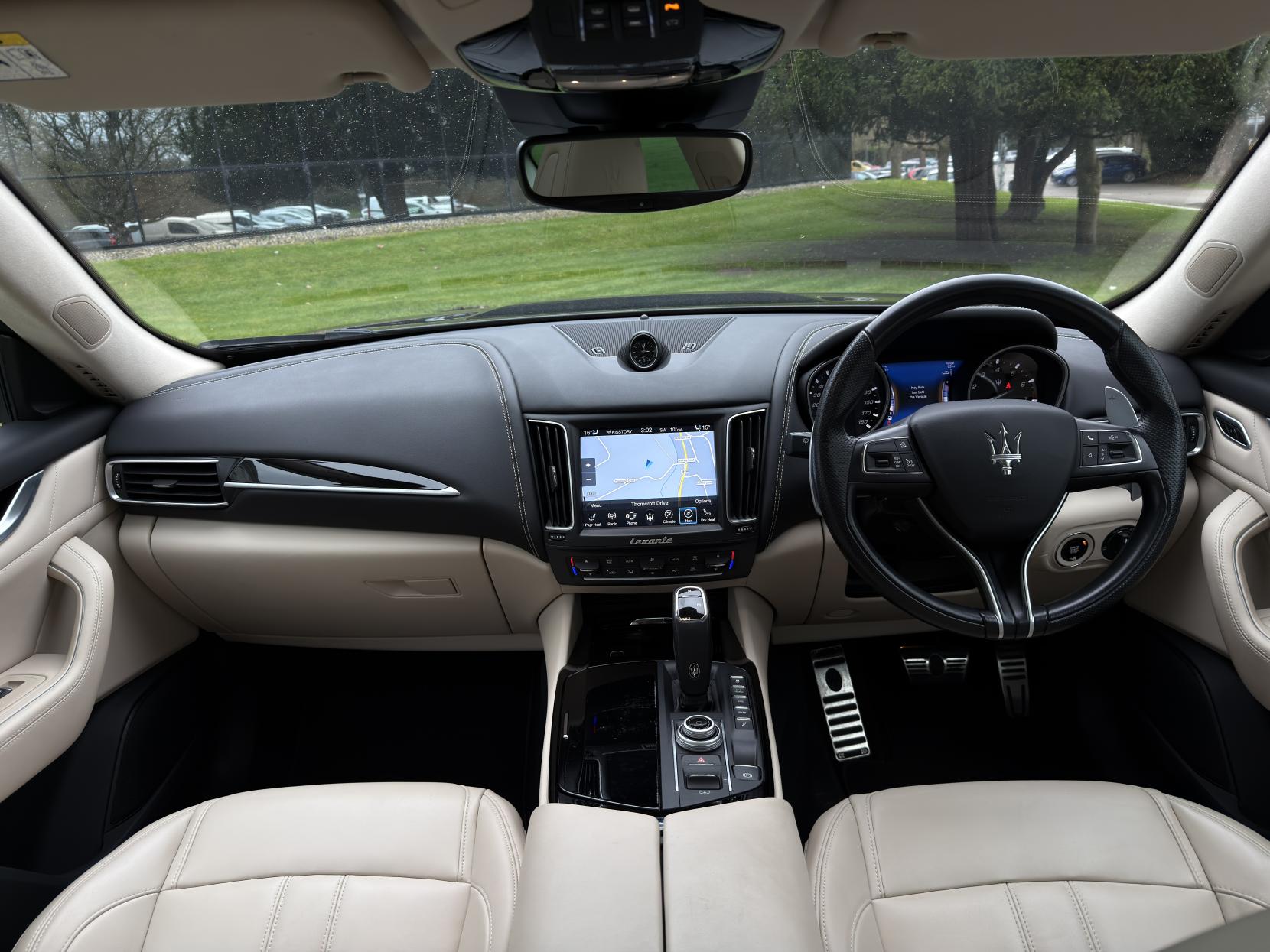 Maserati Levante 3.0 V6 GranSport Nerissimo SUV 5dr Petrol ZF 4WD Euro 6 (s/s) (350 ps)