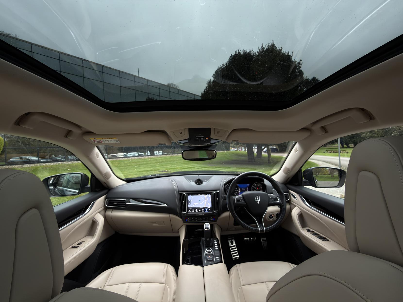 Maserati Levante 3.0 V6 GranSport Nerissimo SUV 5dr Petrol ZF 4WD Euro 6 (s/s) (350 ps)