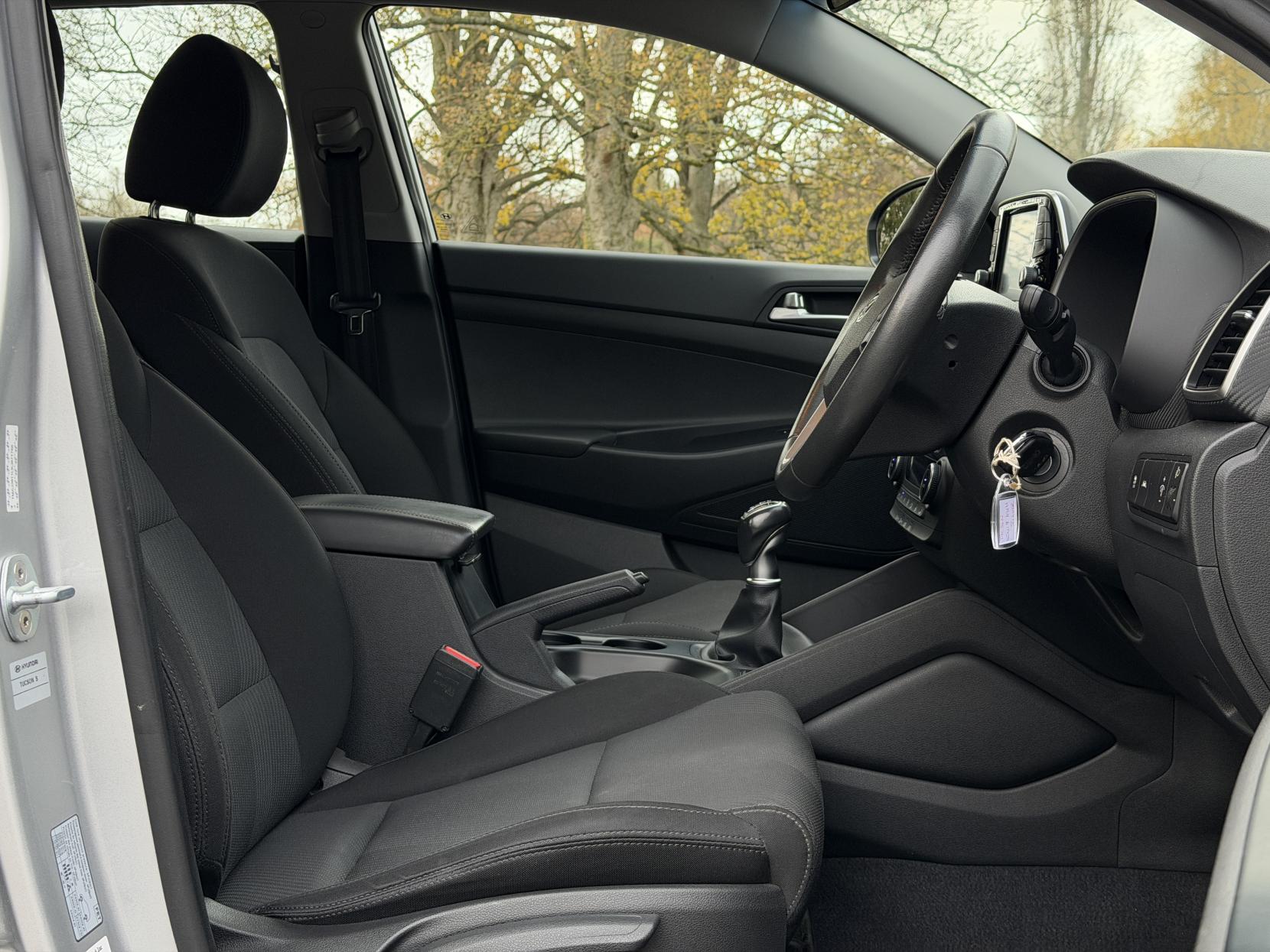 Hyundai TUCSON 1.6 GDi S Connect SUV 5dr Petrol Manual Euro 6 (s/s) (132 ps)