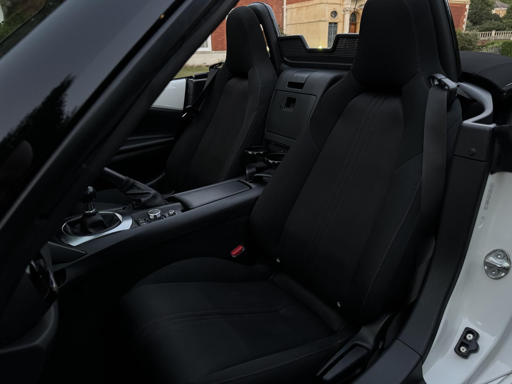 Mazda MX-5 1.5 SKYACTIV-G SE-L Nav+ Convertible 2dr Petrol Manual Euro 6 (132 ps)