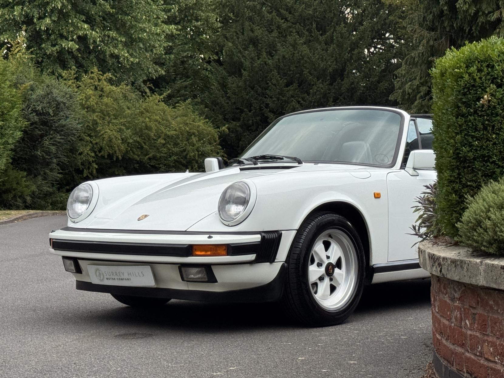 Porsche 911 3.2 Classic Carrera Targa 2dr Petrol Manual (231 bhp)