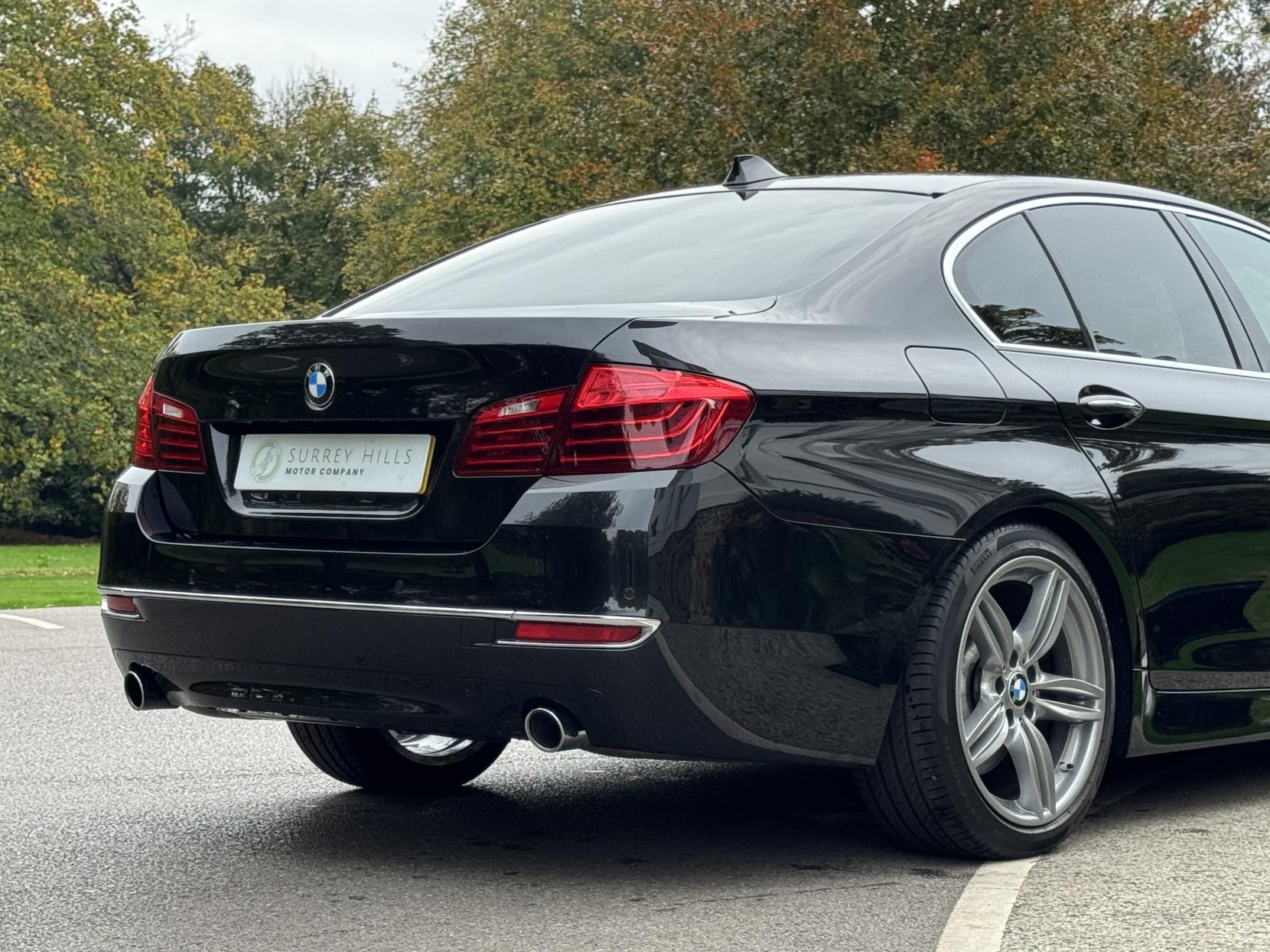 BMW 5 Series 3.0 535i Luxury Saloon 4dr Petrol Auto Euro 6 (s/s) (306 ps)