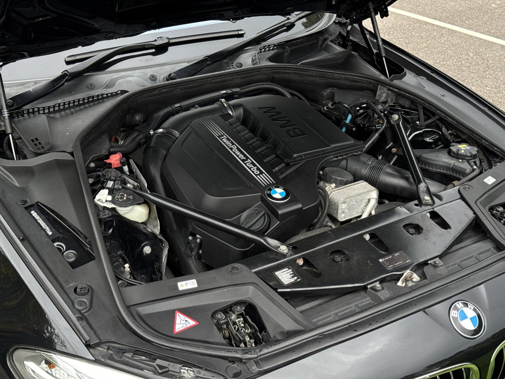 BMW 5 Series 3.0 535i Luxury Saloon 4dr Petrol Auto Euro 6 (s/s) (306 ps)