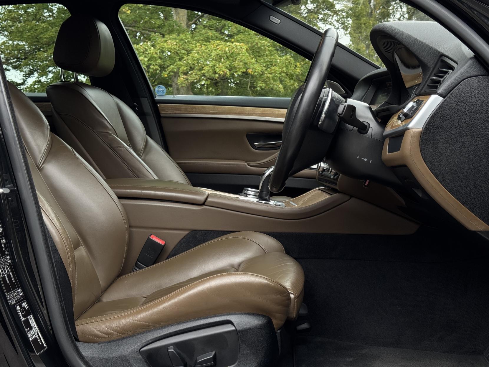 BMW 5 Series 3.0 535i Luxury Saloon 4dr Petrol Auto Euro 6 (s/s) (306 ps)