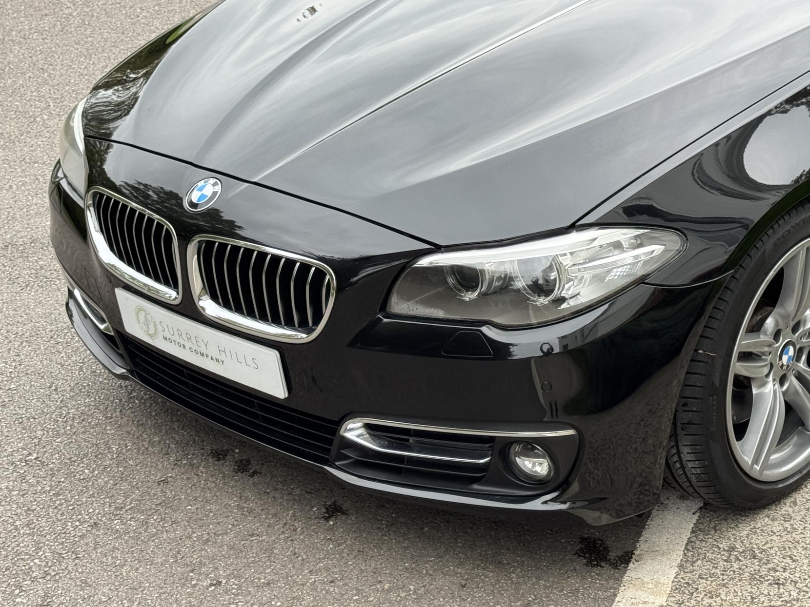 BMW 5 Series 3.0 535i Luxury Saloon 4dr Petrol Auto Euro 6 (s/s) (306 ps)