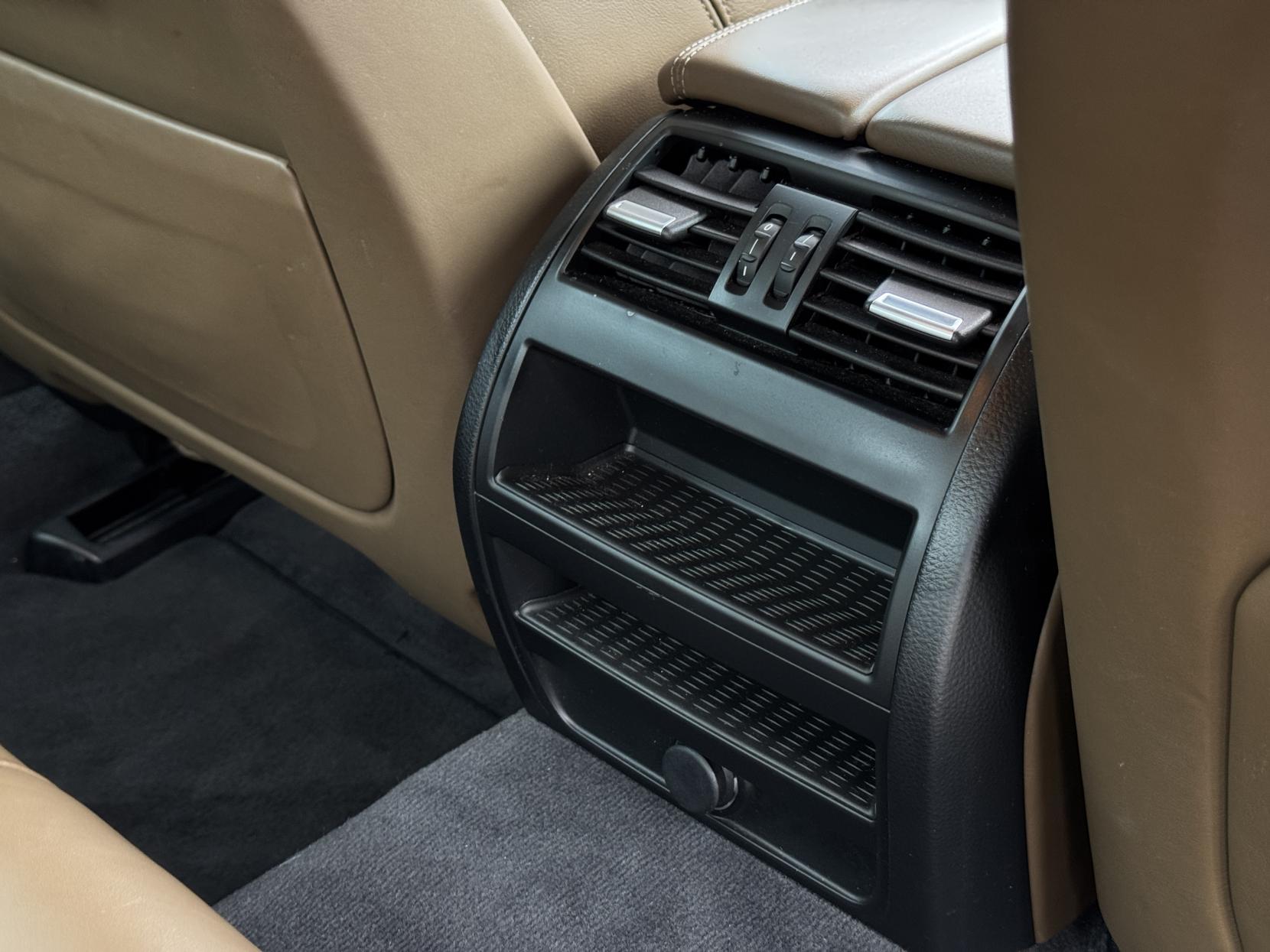 BMW 5 Series 3.0 535i Luxury Saloon 4dr Petrol Auto Euro 6 (s/s) (306 ps)