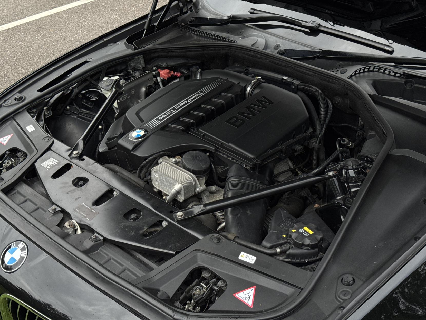 BMW 5 Series 3.0 535i Luxury Saloon 4dr Petrol Auto Euro 6 (s/s) (306 ps)