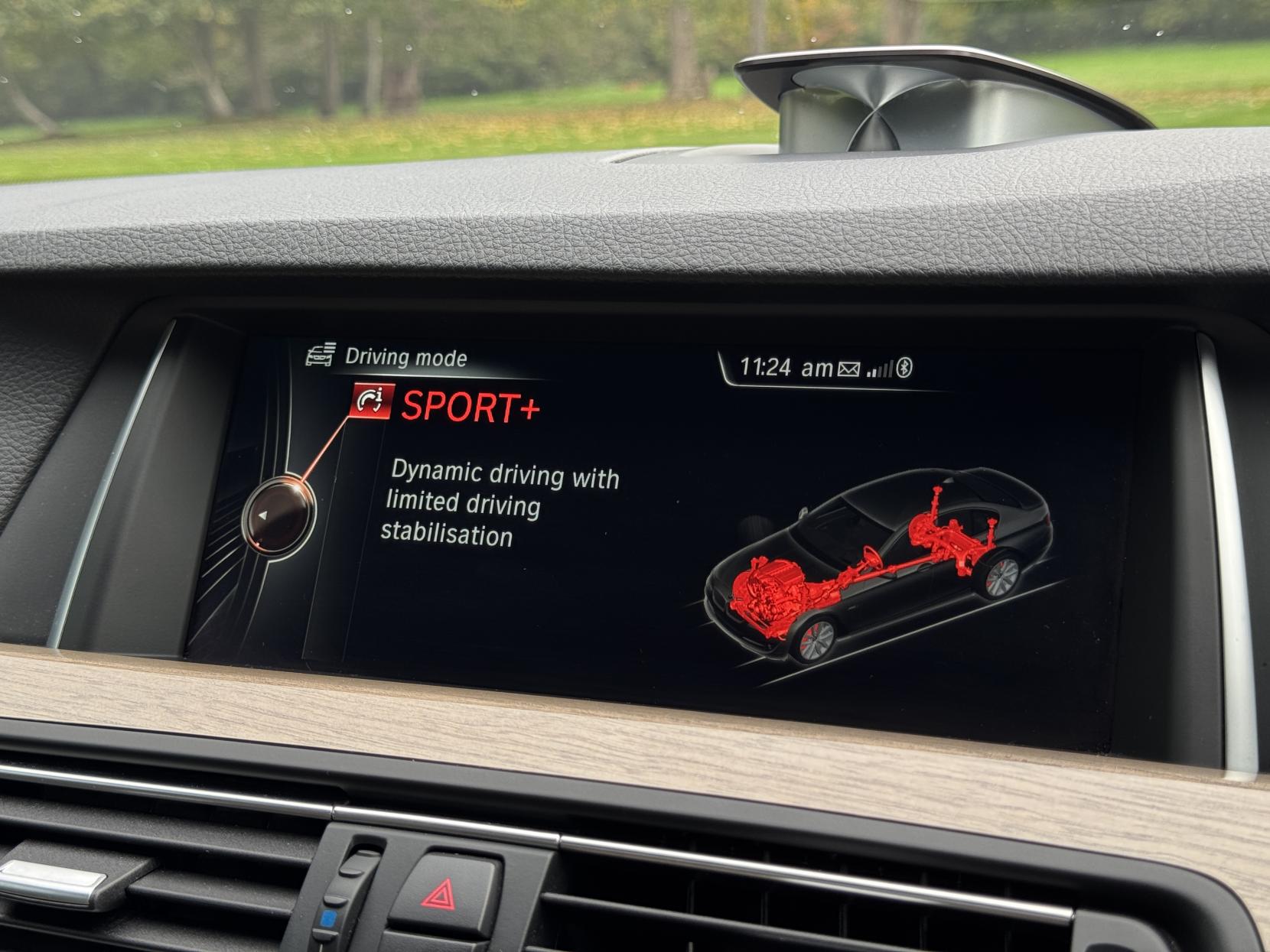 BMW 5 Series 3.0 535i Luxury Saloon 4dr Petrol Auto Euro 6 (s/s) (306 ps)