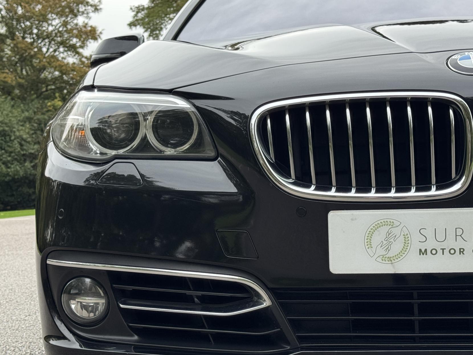 BMW 5 Series 3.0 535i Luxury Saloon 4dr Petrol Auto Euro 6 (s/s) (306 ps)