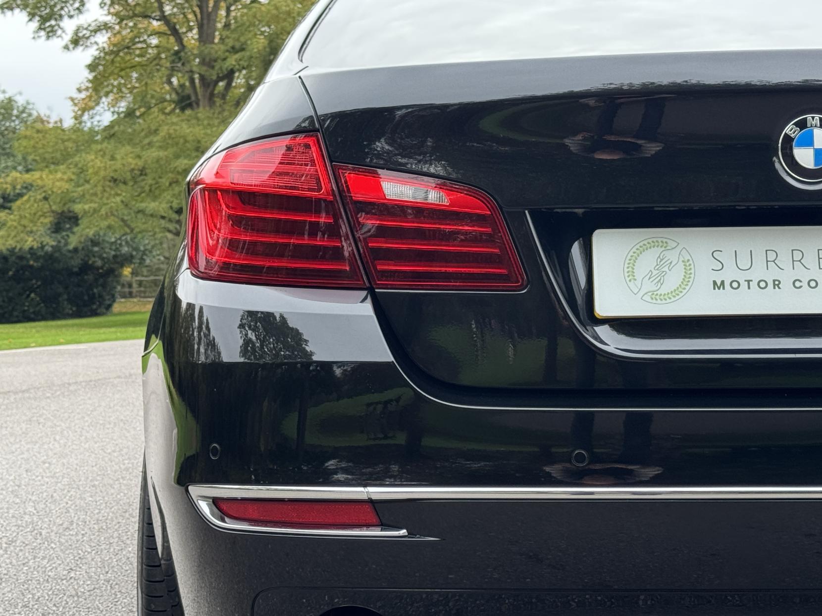 BMW 5 Series 3.0 535i Luxury Saloon 4dr Petrol Auto Euro 6 (s/s) (306 ps)