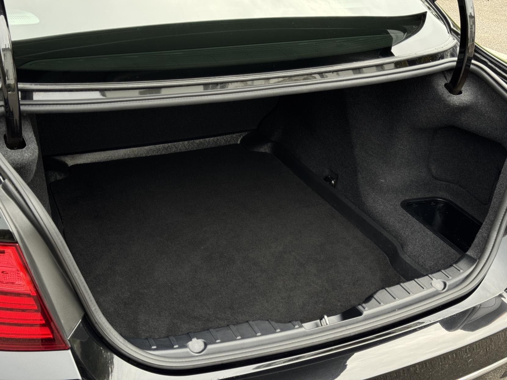 BMW 5 Series 3.0 535i Luxury Saloon 4dr Petrol Auto Euro 6 (s/s) (306 ps)