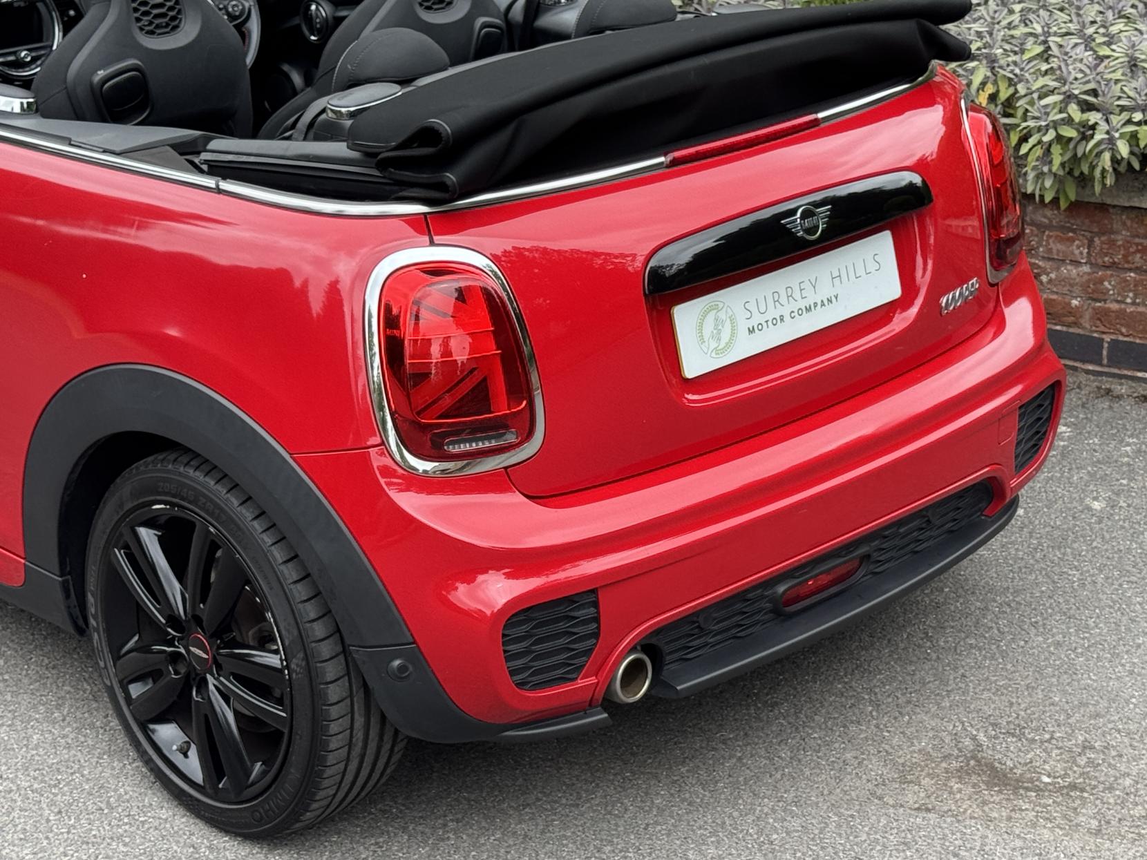 MINI Convertible 1.5 Cooper Sport Convertible 2dr Petrol Manual Euro 6 (s/s) (136 ps)
