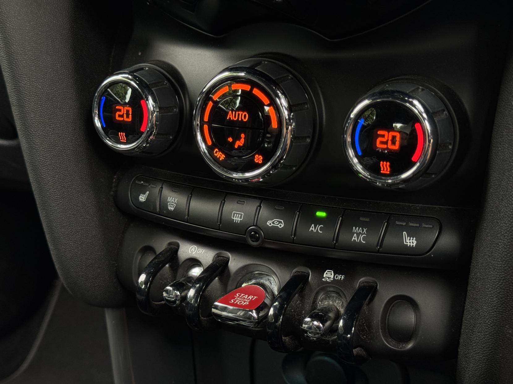 MINI Convertible 1.5 Cooper Sport Convertible 2dr Petrol Manual Euro 6 (s/s) (136 ps)