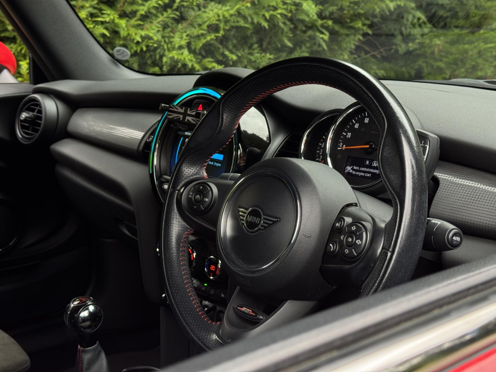 MINI Convertible 1.5 Cooper Sport Convertible 2dr Petrol Manual Euro 6 (s/s) (136 ps)