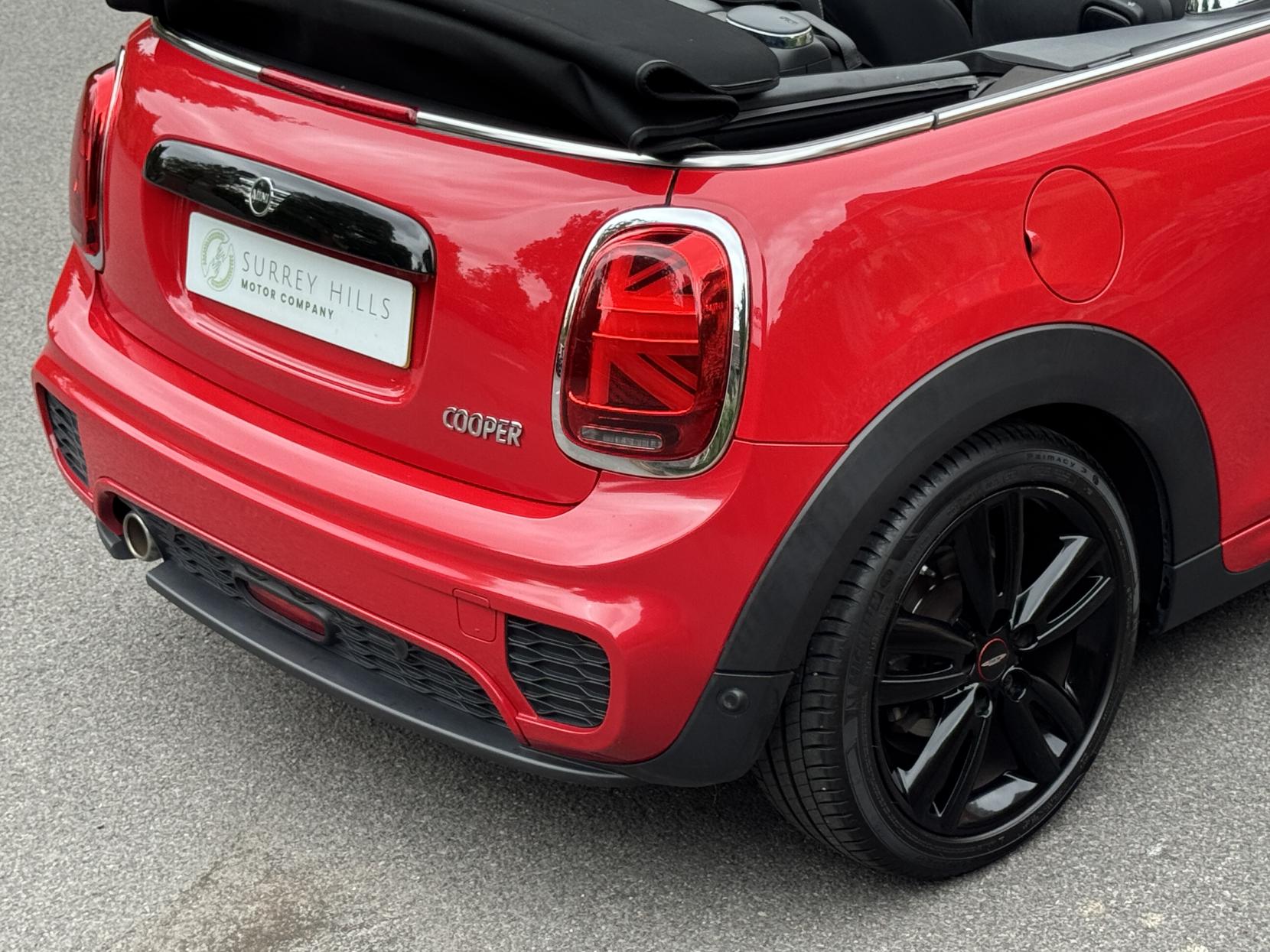 MINI Convertible 1.5 Cooper Sport Convertible 2dr Petrol Manual Euro 6 (s/s) (136 ps)