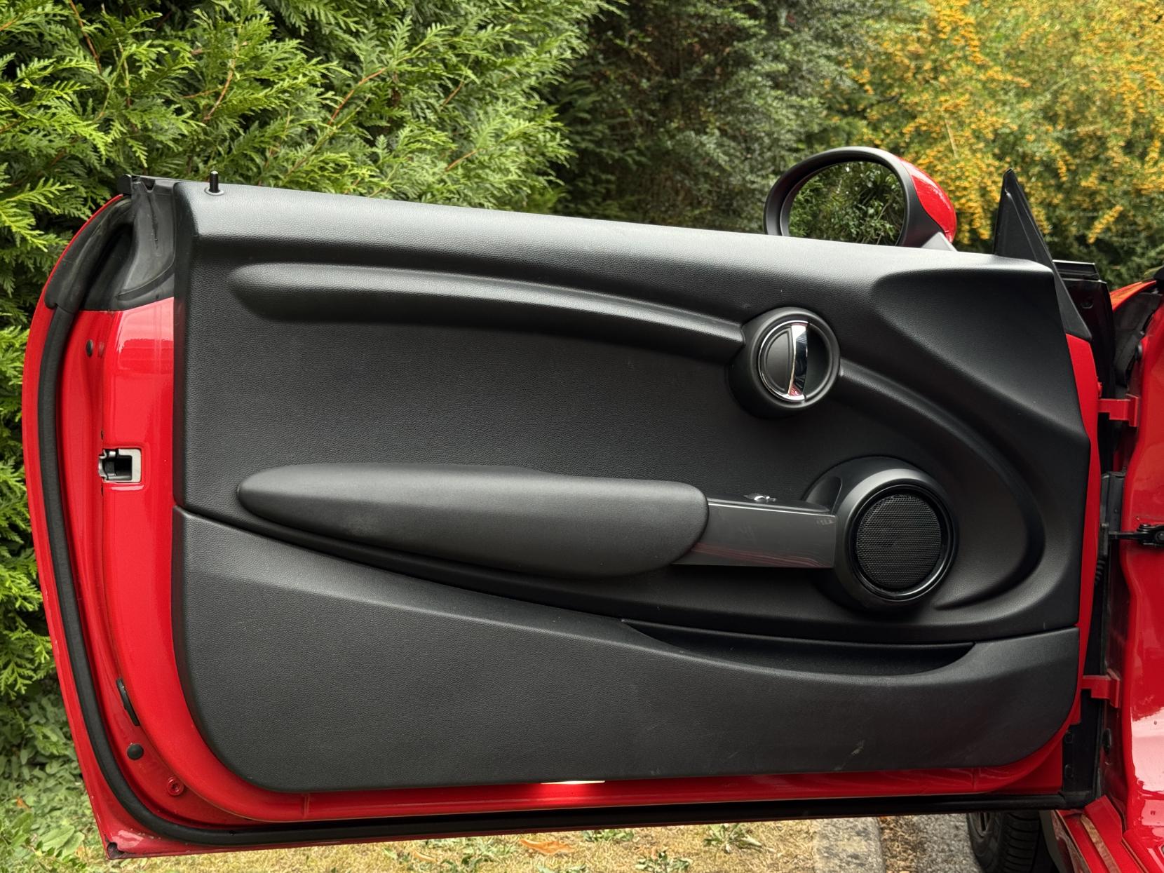 MINI Convertible 1.5 Cooper Sport Convertible 2dr Petrol Manual Euro 6 (s/s) (136 ps)