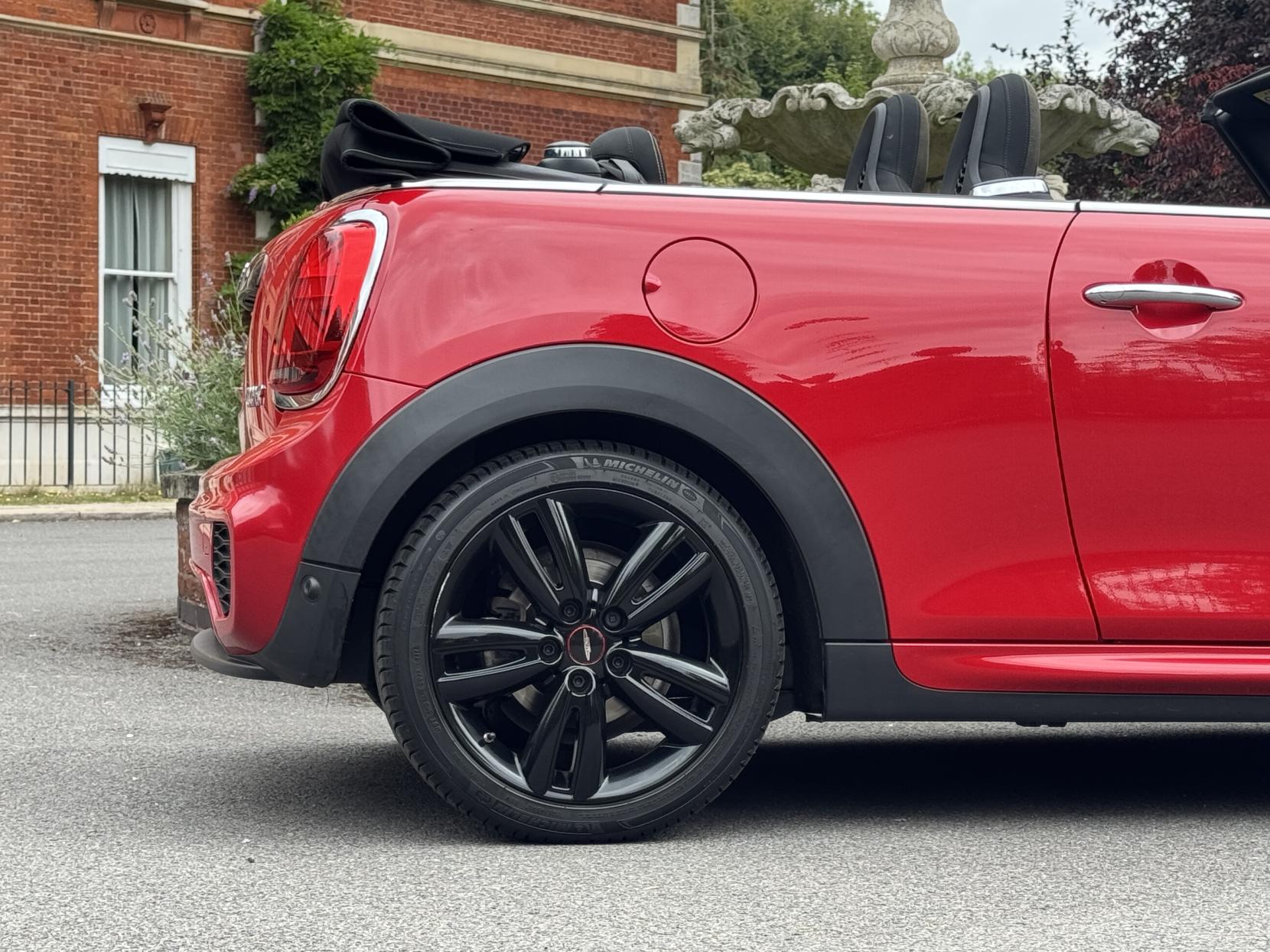 MINI Convertible 1.5 Cooper Sport Convertible 2dr Petrol Manual Euro 6 (s/s) (136 ps)