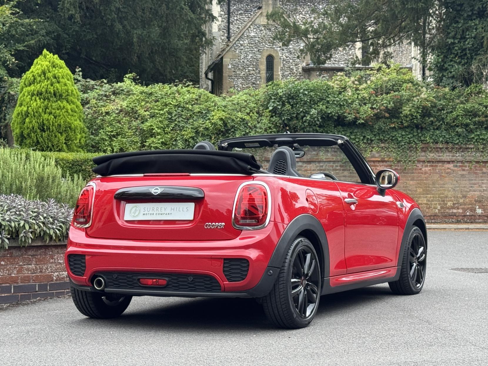 MINI Convertible 1.5 Cooper Sport Convertible 2dr Petrol Manual Euro 6 (s/s) (136 ps)