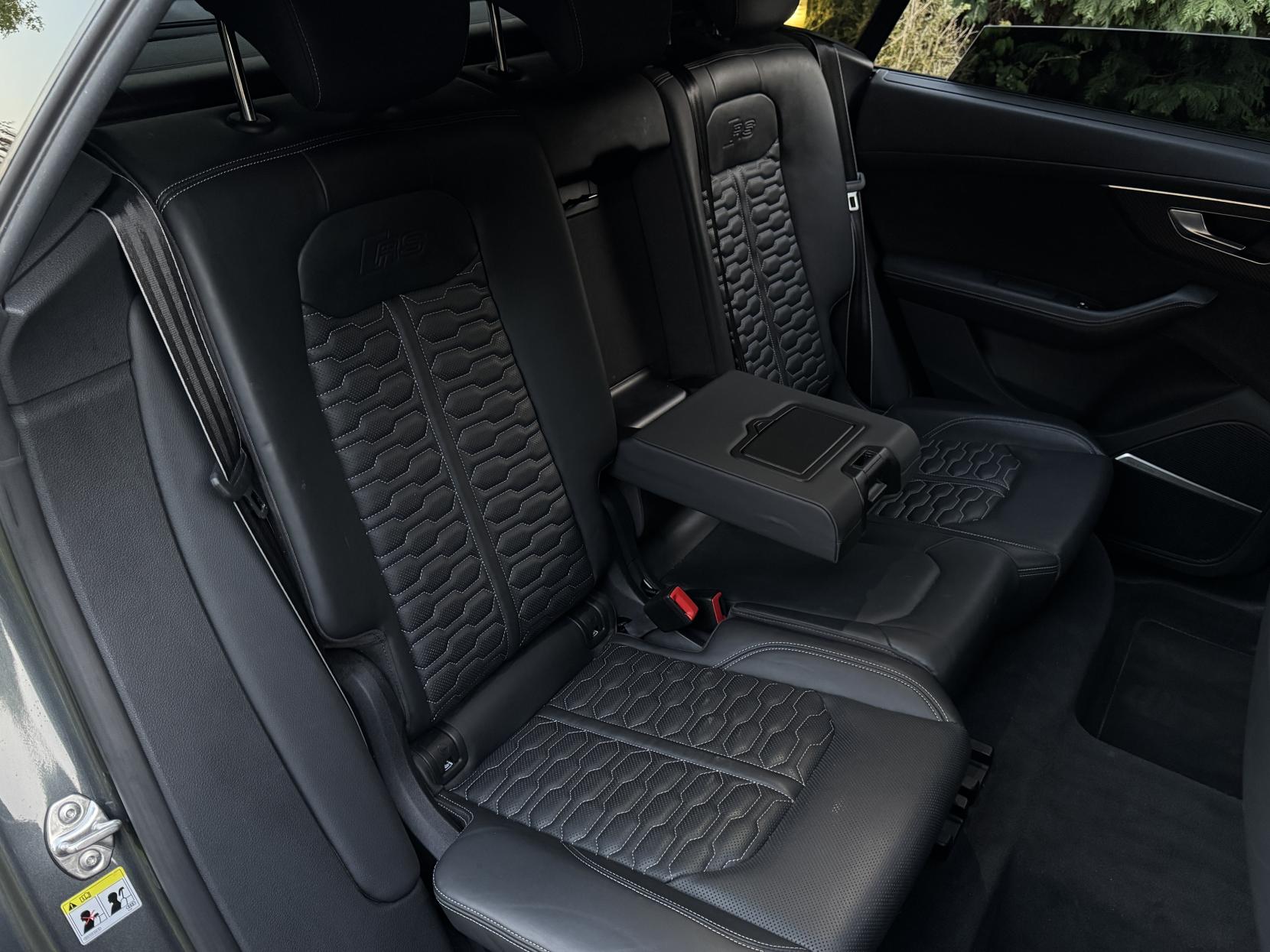 Audi RSQ8 4.0 TFSI V8 Carbon Black SUV 5dr Petrol Tiptronic quattro Euro 6 (s/s) (600 ps)