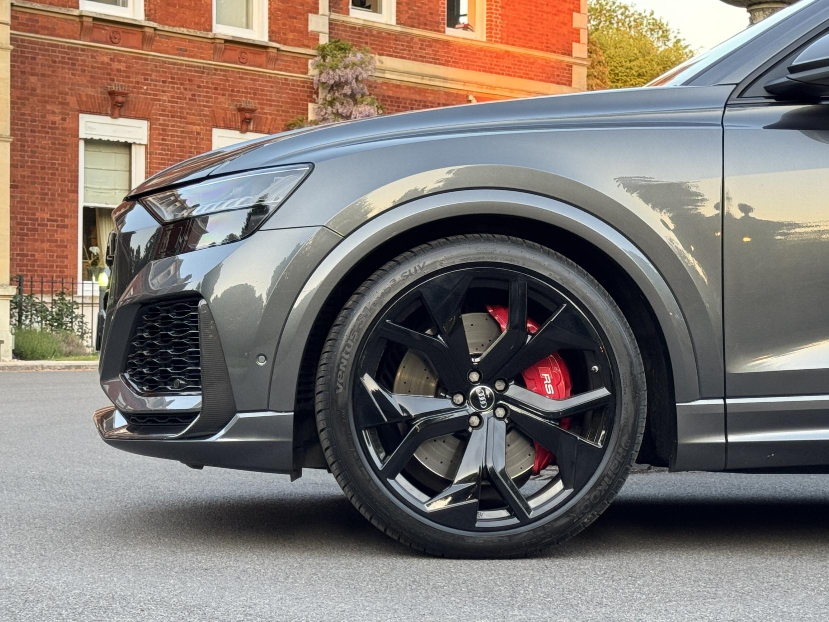 Audi RSQ8 4.0 TFSI V8 Carbon Black SUV 5dr Petrol Tiptronic quattro Euro 6 (s/s) (600 ps)