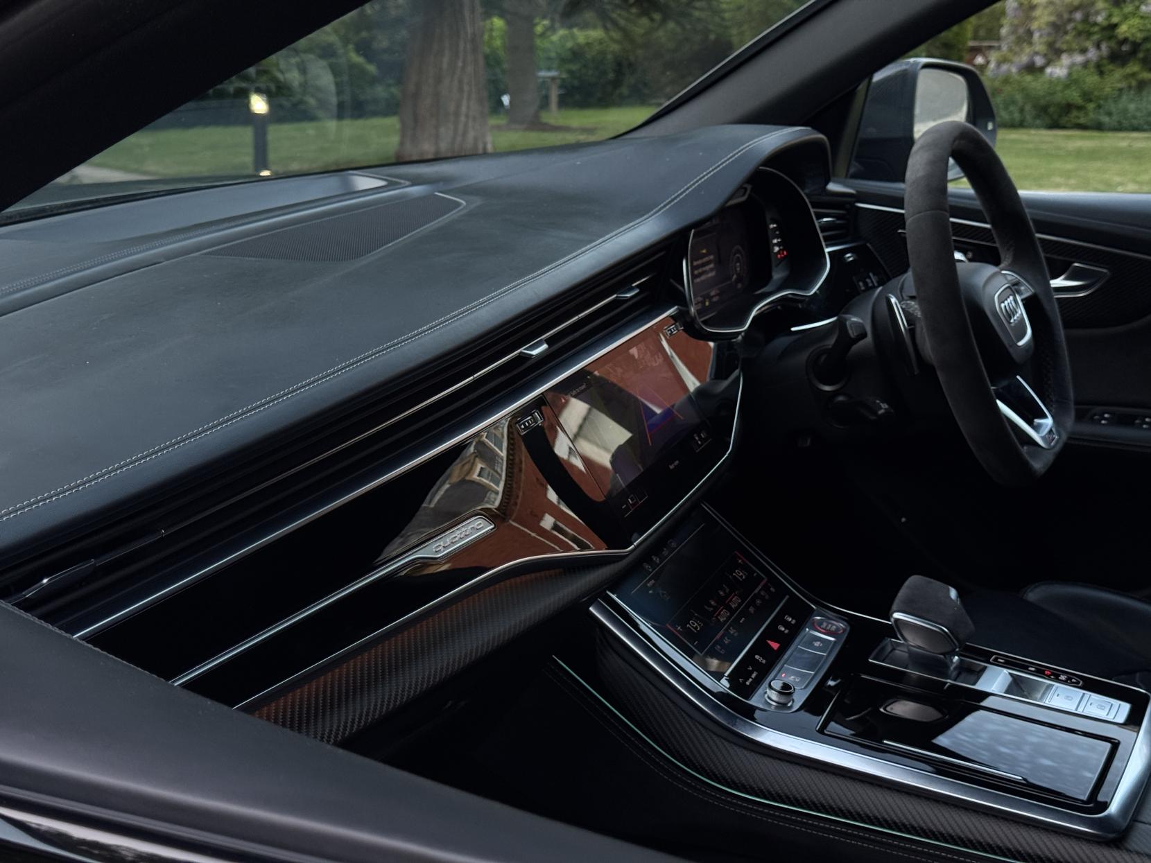 Audi RSQ8 4.0 TFSI V8 Carbon Black SUV 5dr Petrol Tiptronic quattro Euro 6 (s/s) (600 ps)