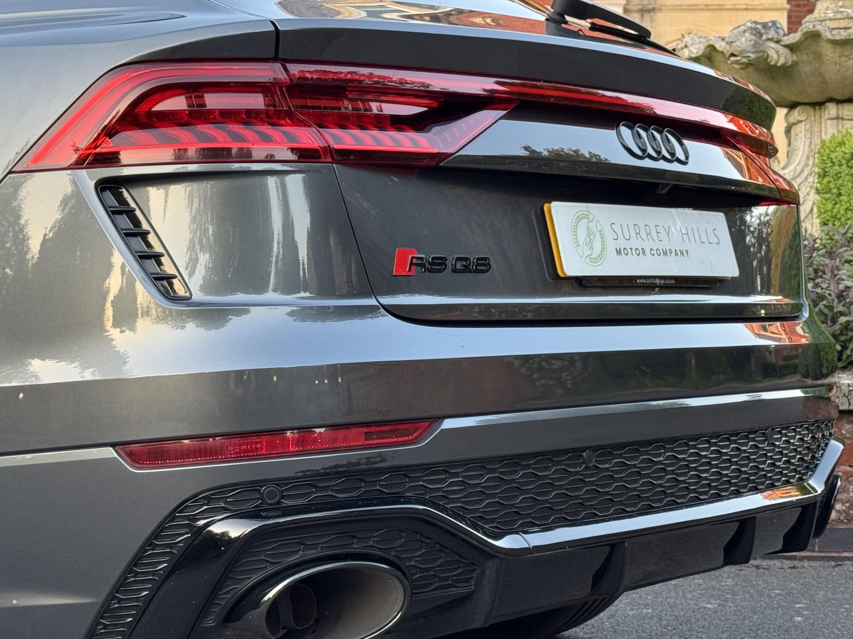 Audi RSQ8 4.0 TFSI V8 Carbon Black SUV 5dr Petrol Tiptronic quattro Euro 6 (s/s) (600 ps)