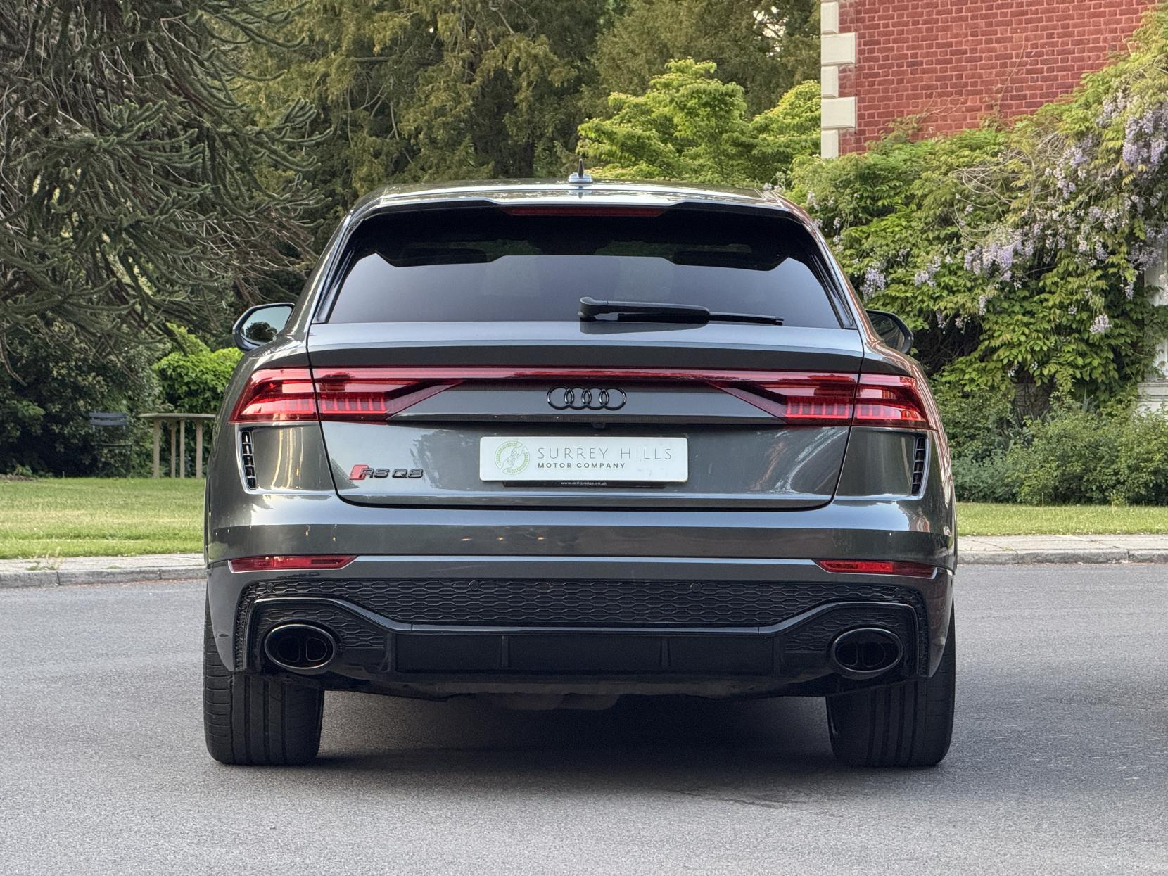 Audi RSQ8 4.0 TFSI V8 Carbon Black SUV 5dr Petrol Tiptronic quattro Euro 6 (s/s) (600 ps)