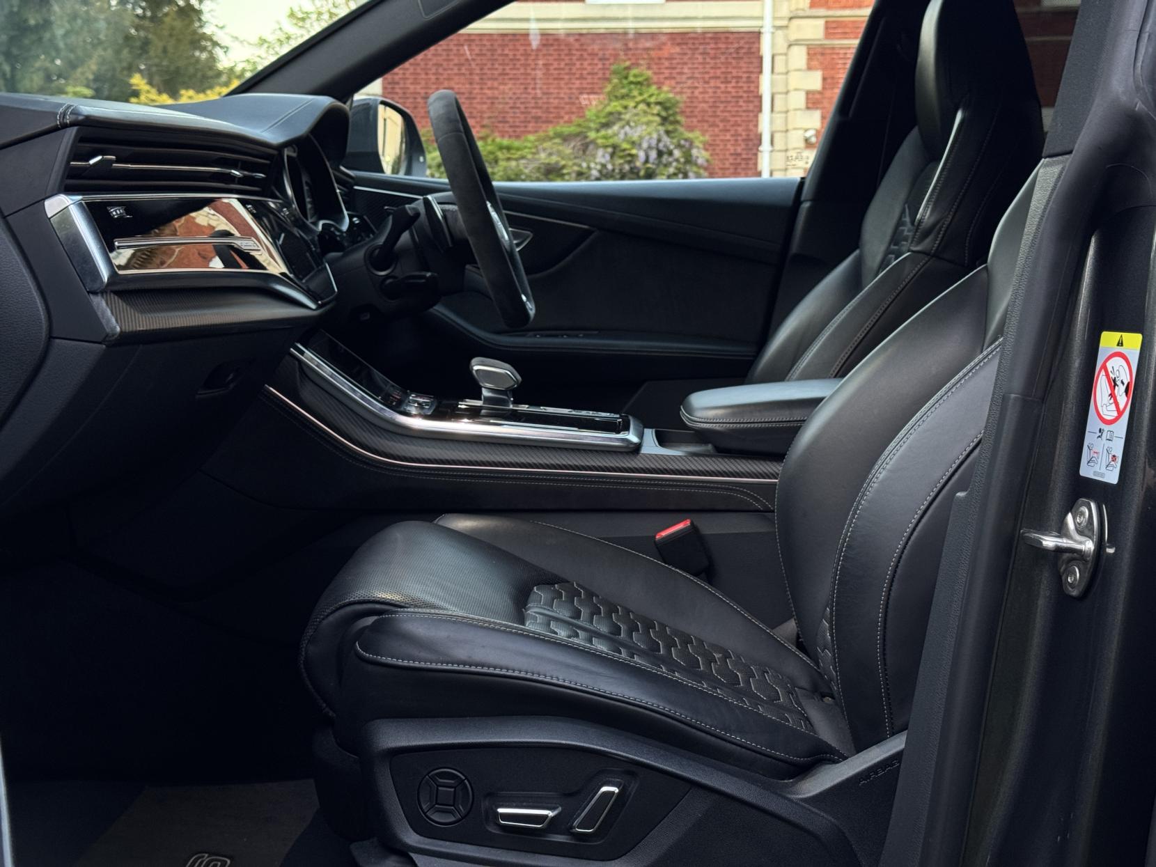 Audi RSQ8 4.0 TFSI V8 Carbon Black SUV 5dr Petrol Tiptronic quattro Euro 6 (s/s) (600 ps)