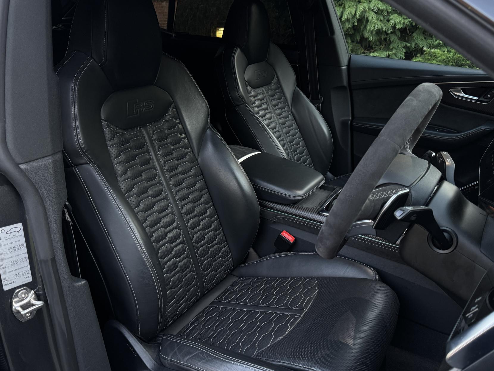 Audi RSQ8 4.0 TFSI V8 Carbon Black SUV 5dr Petrol Tiptronic quattro Euro 6 (s/s) (600 ps)