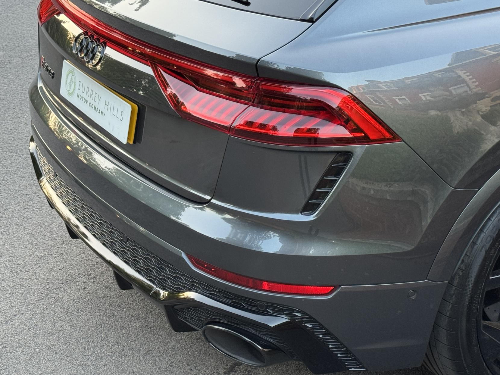 Audi RSQ8 4.0 TFSI V8 Carbon Black SUV 5dr Petrol Tiptronic quattro Euro 6 (s/s) (600 ps)